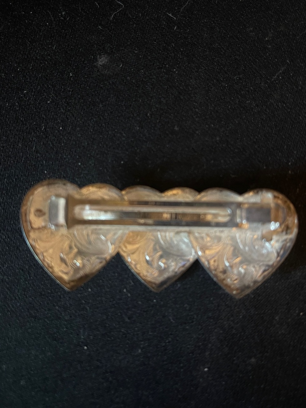 Montana Silversmiths Gold and Silver Heart Trio Hair Clip - Picture 2 of 3